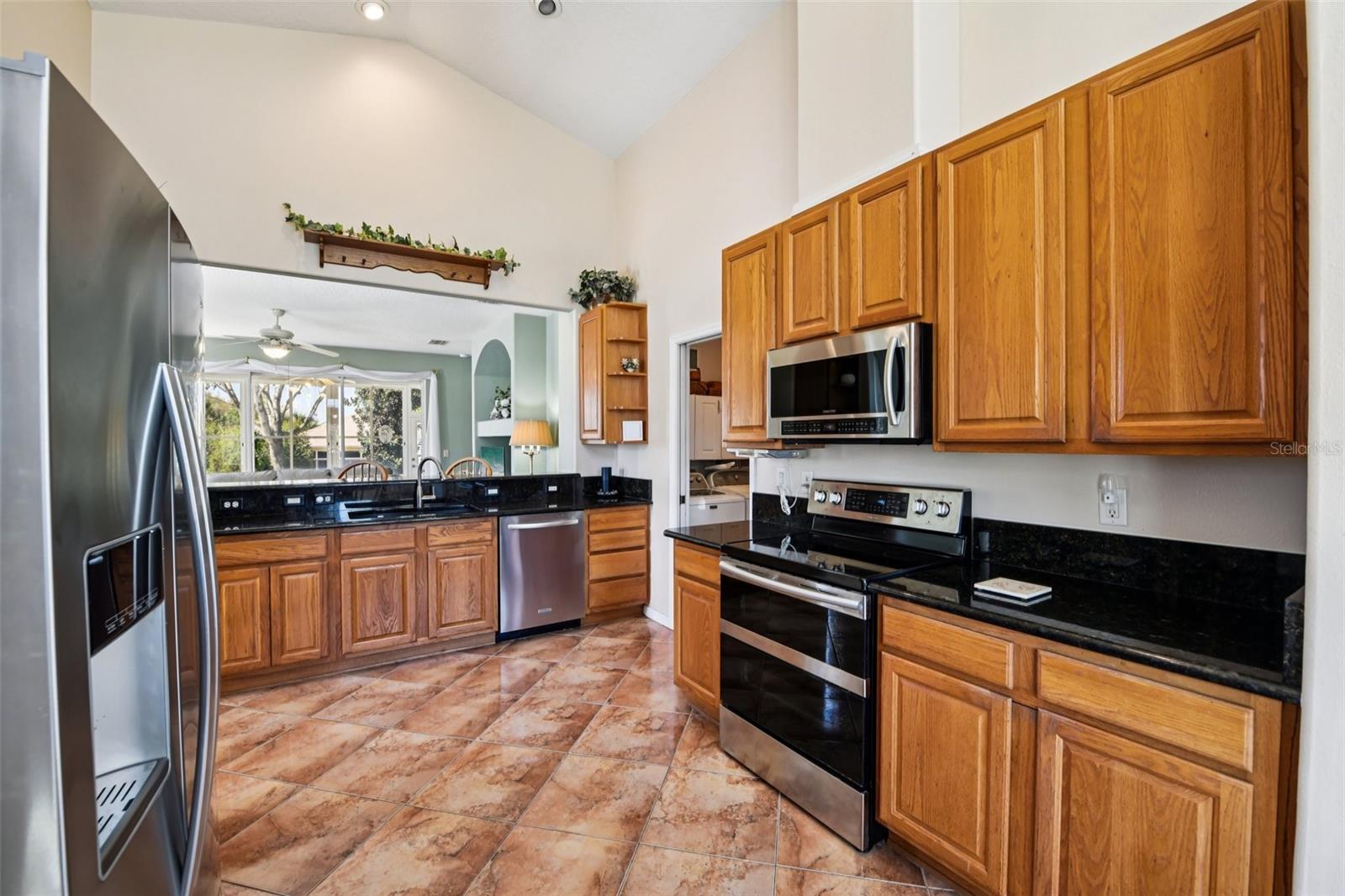 6105 Dory Way Property Photo 20