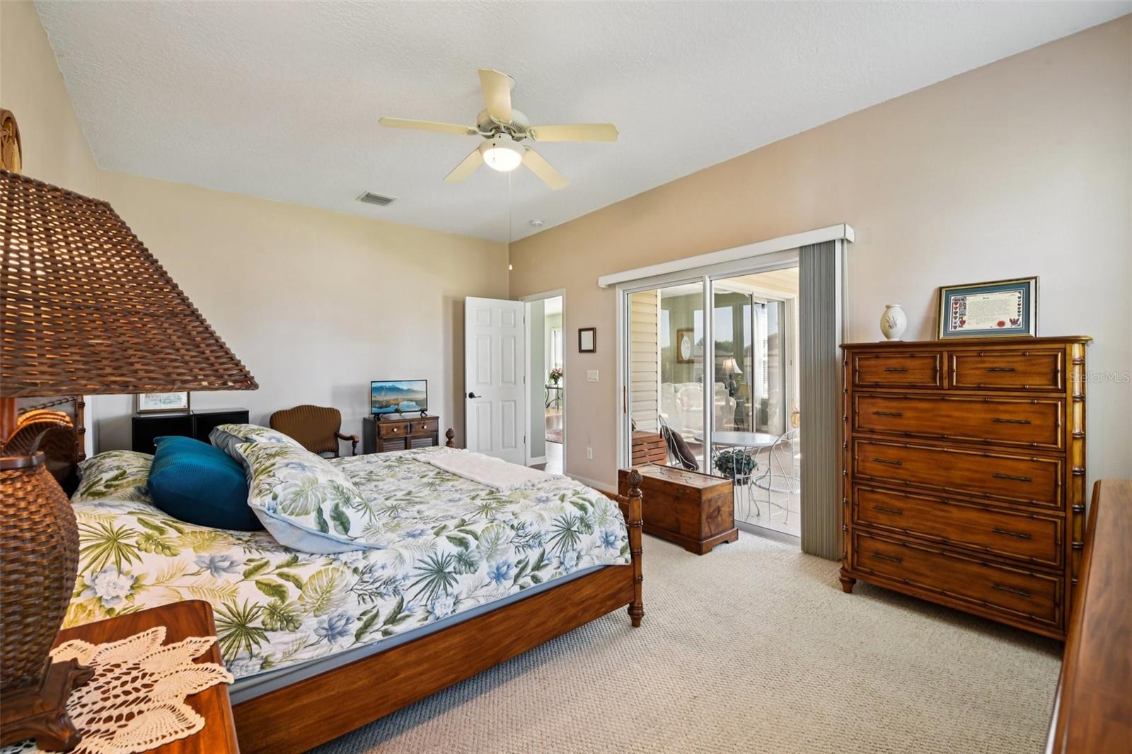6105 Dory Way Property Photo 28