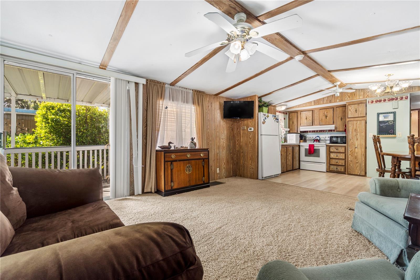 942 Cr 461 Property Photo 5