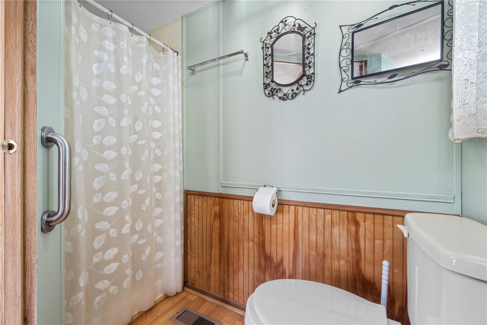 942 Cr 461 Property Photo 22