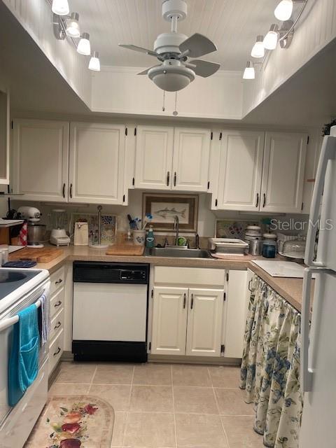 666 Midway Dr #a Property Photo 12