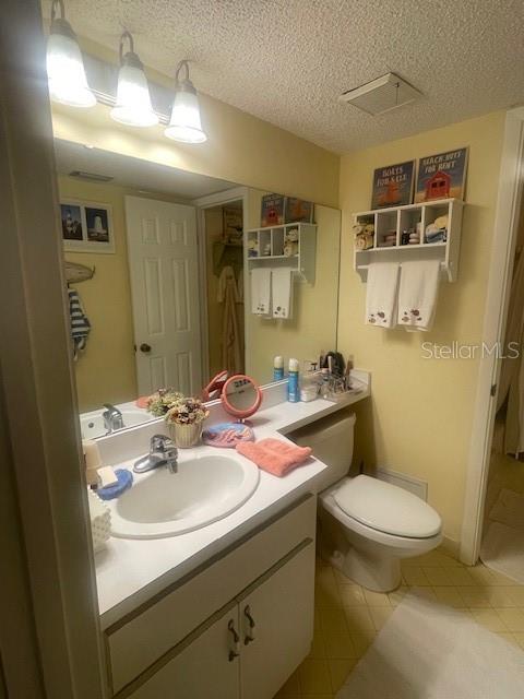 666 Midway Dr #a Property Photo 23