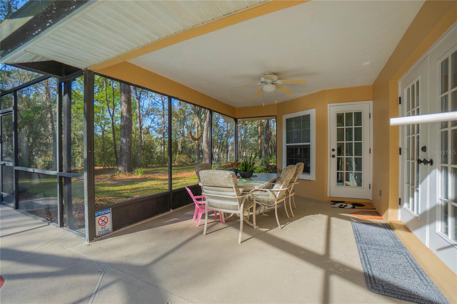 826 E Gaines Ln Property Photo 26