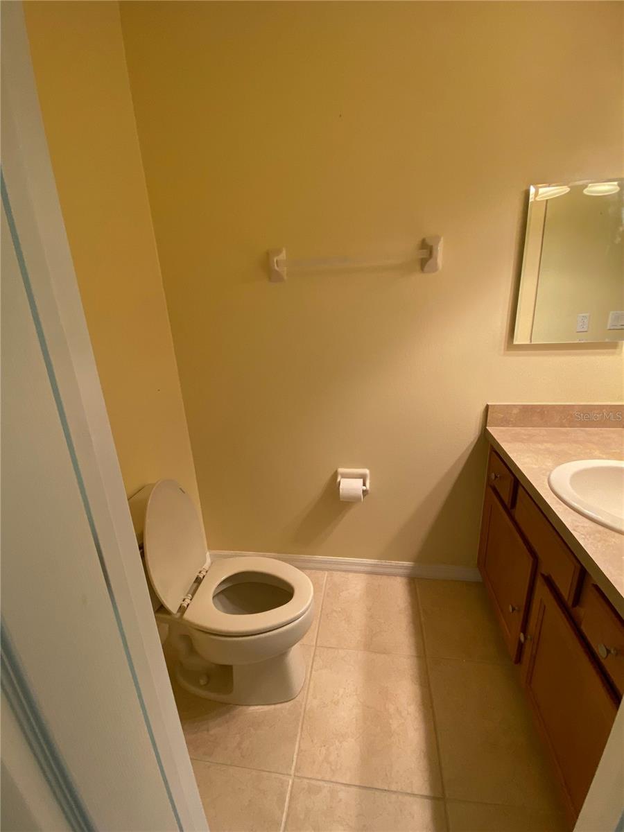12934 Colonnade Cir Property Photo 14