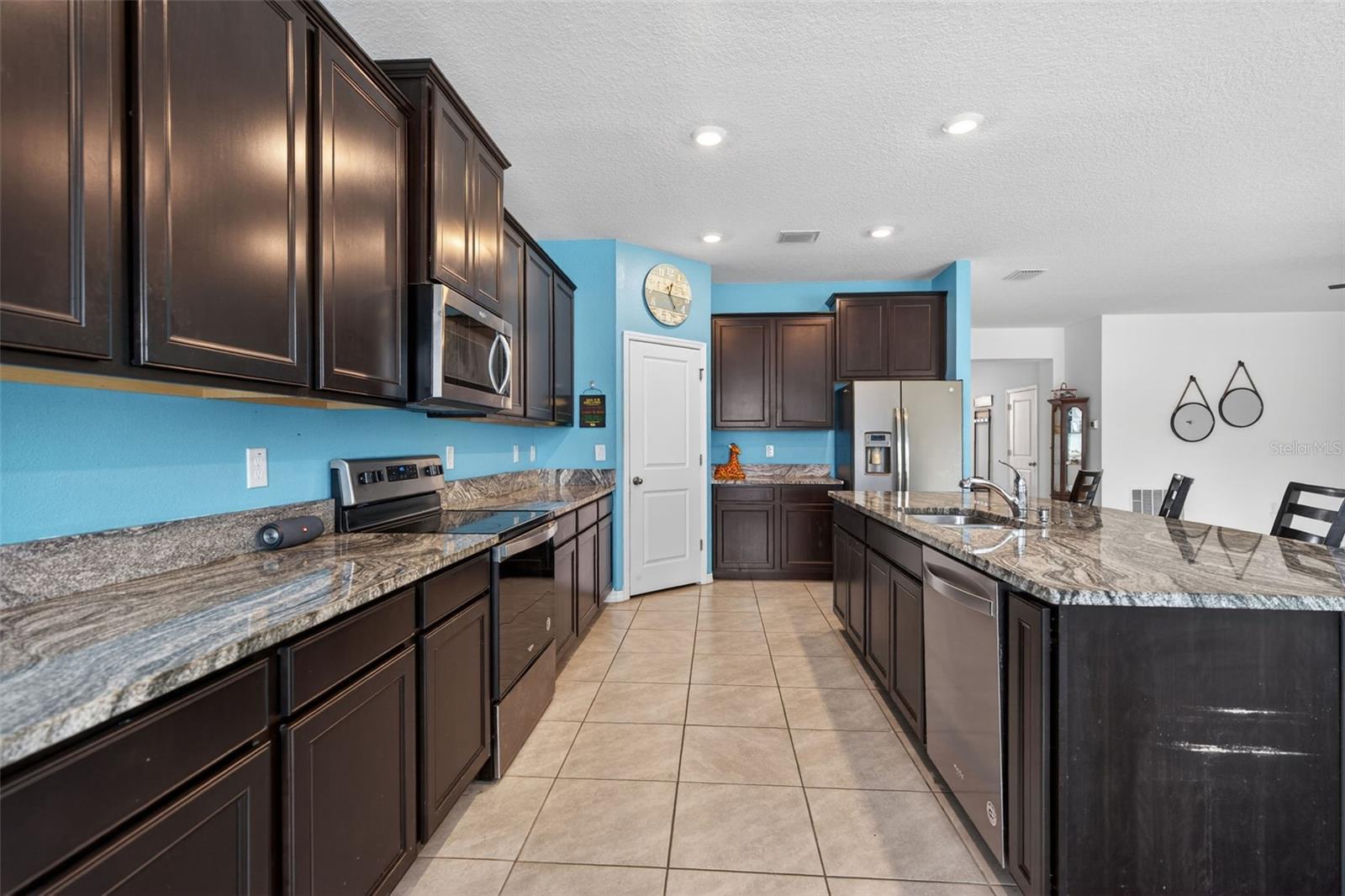 13454 Golden Lime Ave Property Photo 16