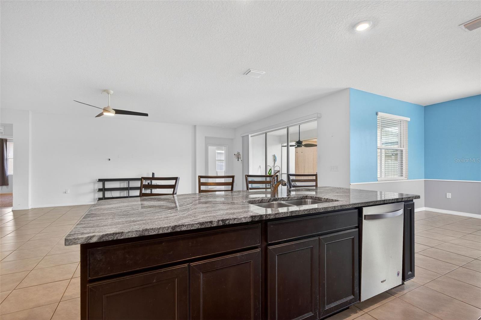 13454 Golden Lime Ave Property Photo 17
