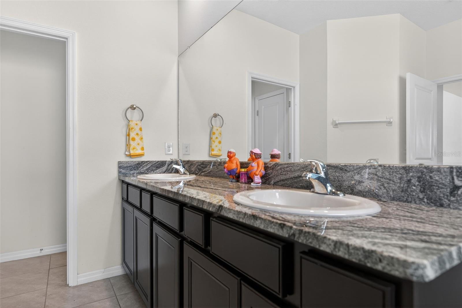 13454 Golden Lime Ave Property Photo 30