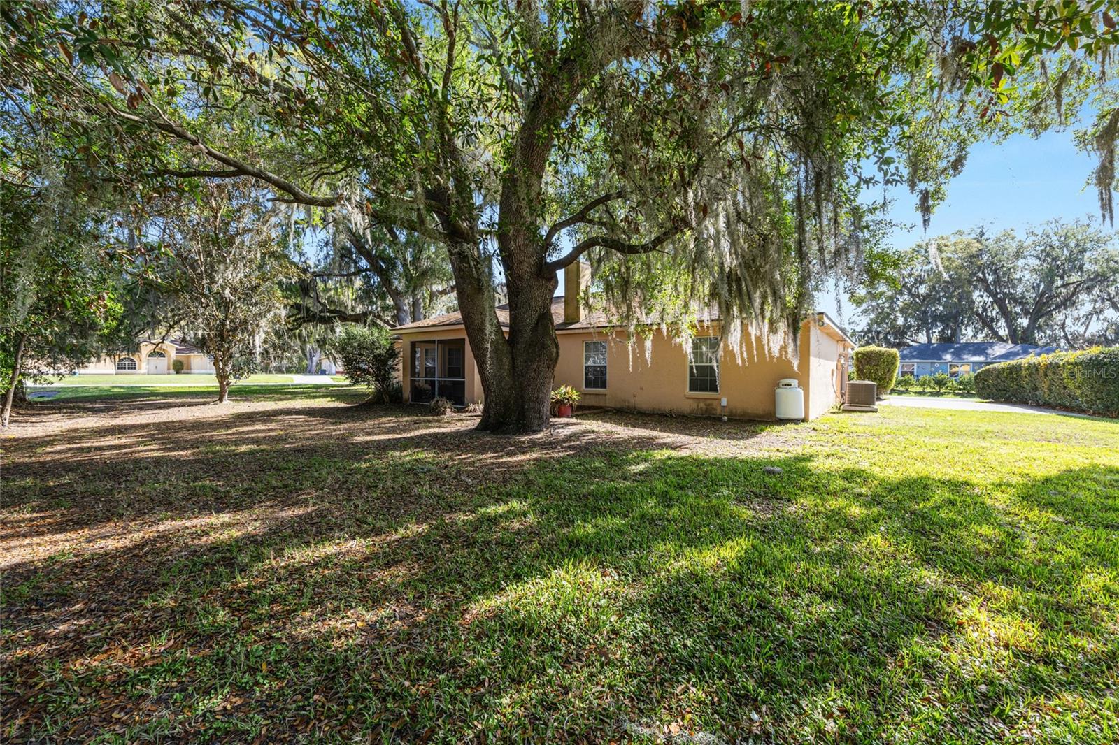10090 Sw 78th Ct Property Photo 7