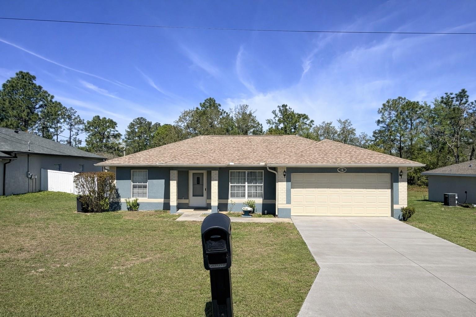 16 PECAN DRIVE LOOP Property Photo 1