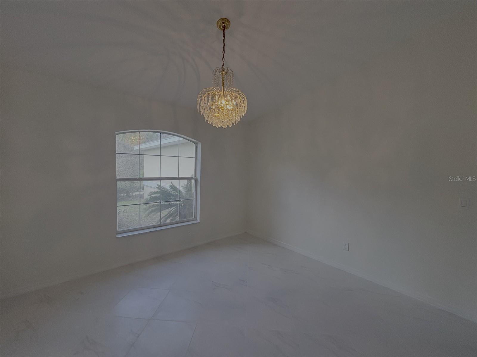 11435 Sw 140th Ave Property Photo 3