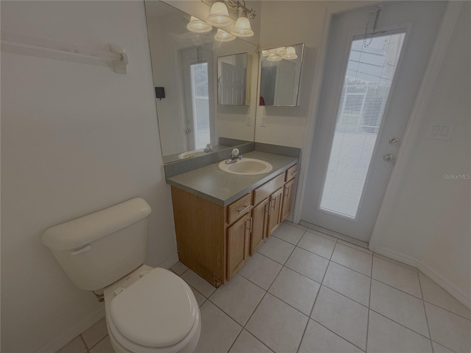 11435 Sw 140th Ave Property Photo 12