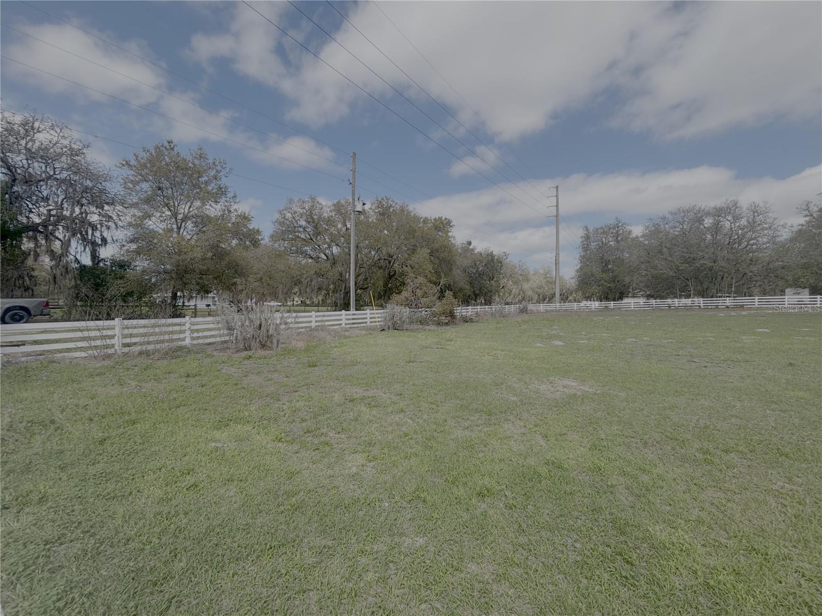 11435 Sw 140th Ave Property Photo 31