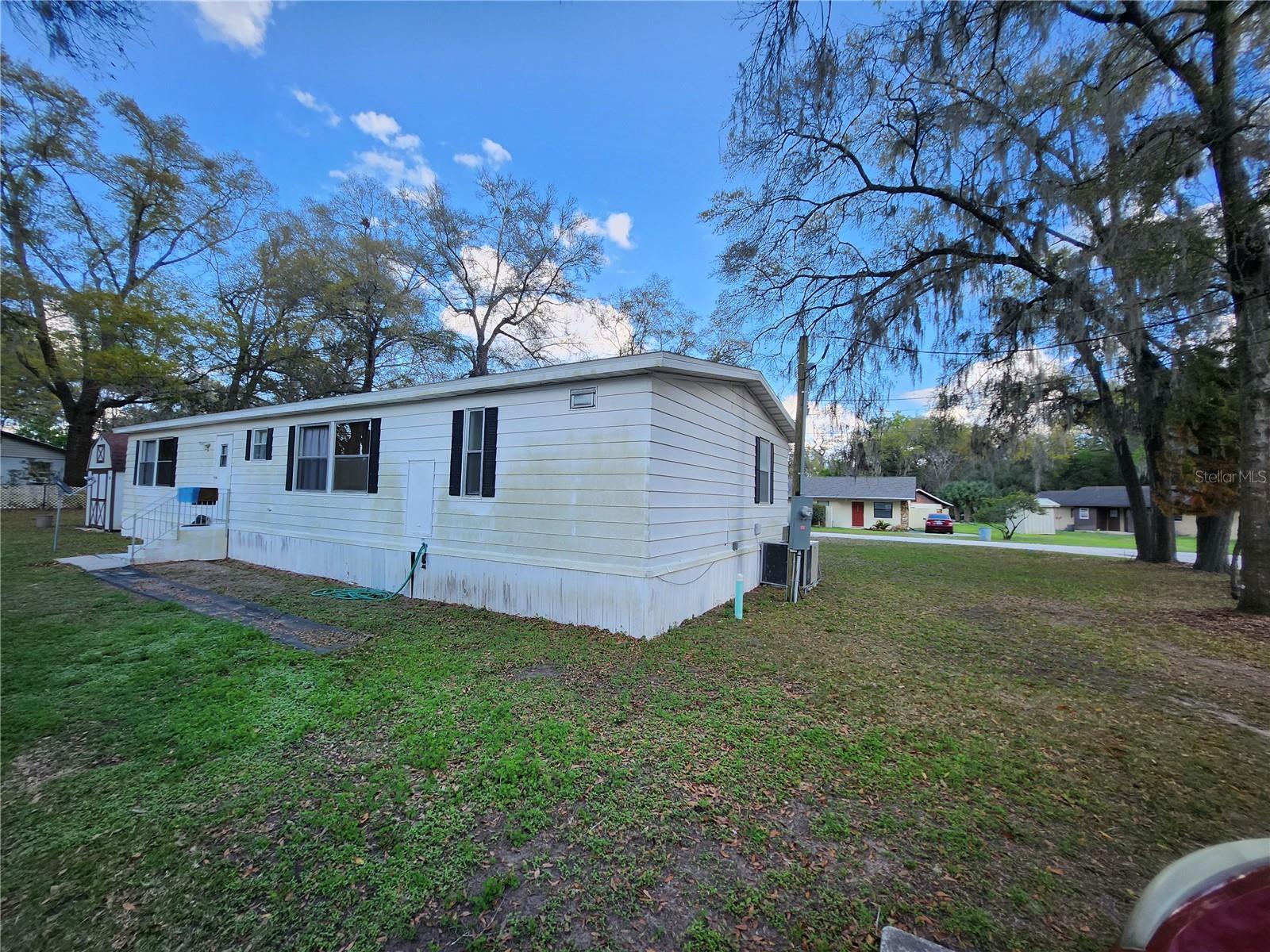6091 Se 114th Street Rd Property Photo 44