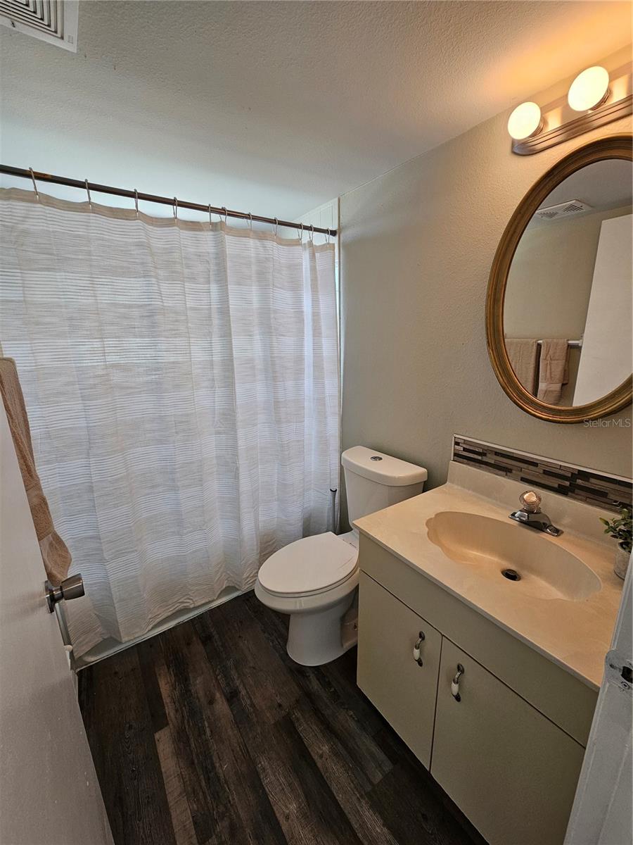 8142 Fairways Cir #s204 Property Photo 6