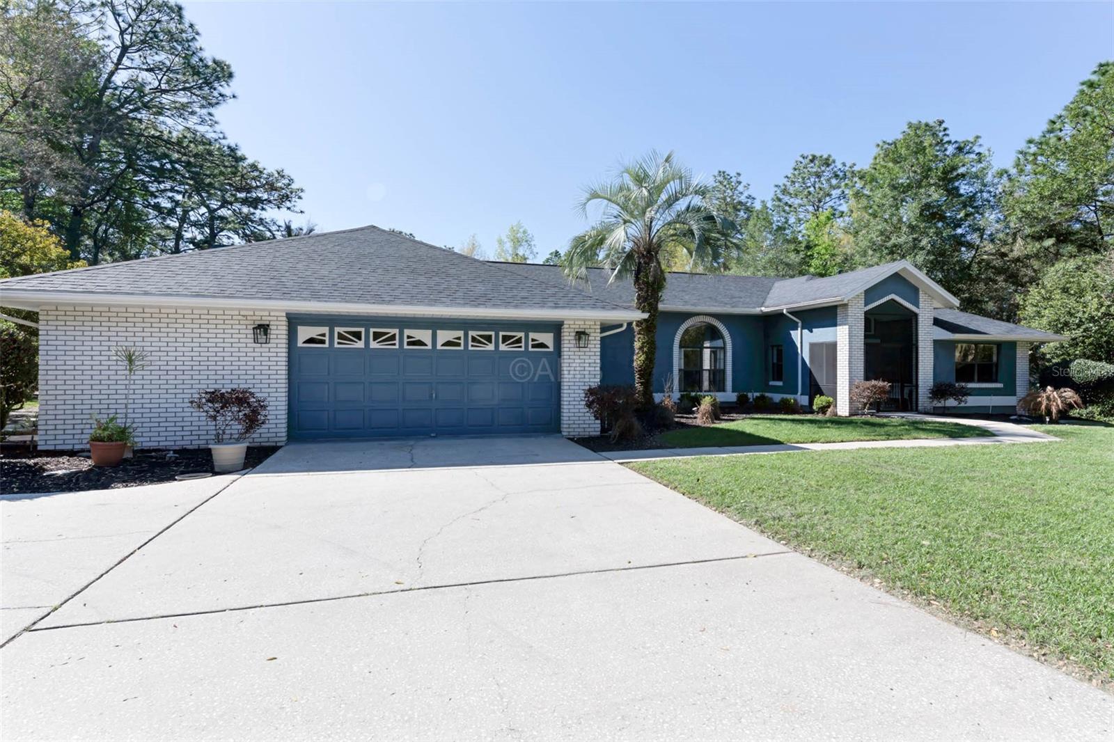 2298 W Pine Ridge Blvd Property Photo 1