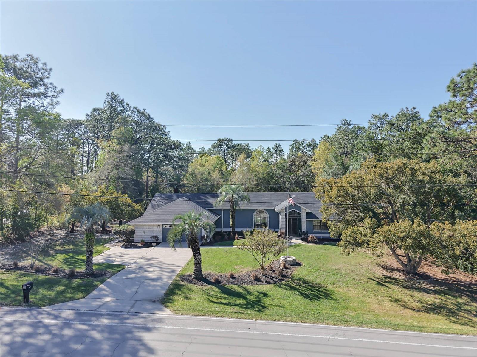 2298 W Pine Ridge Blvd Property Photo 3