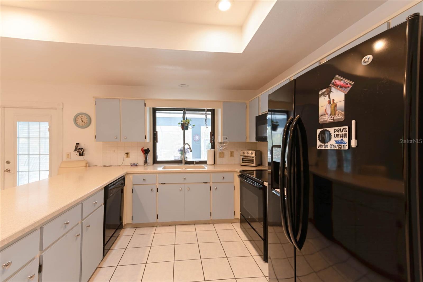 2298 W Pine Ridge Blvd Property Photo 8