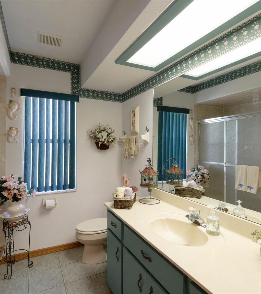 2298 W Pine Ridge Blvd Property Photo 14