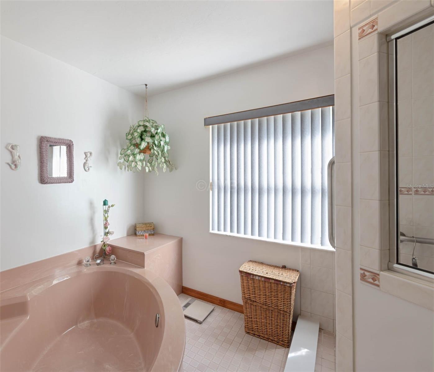 2298 W Pine Ridge Blvd Property Photo 23