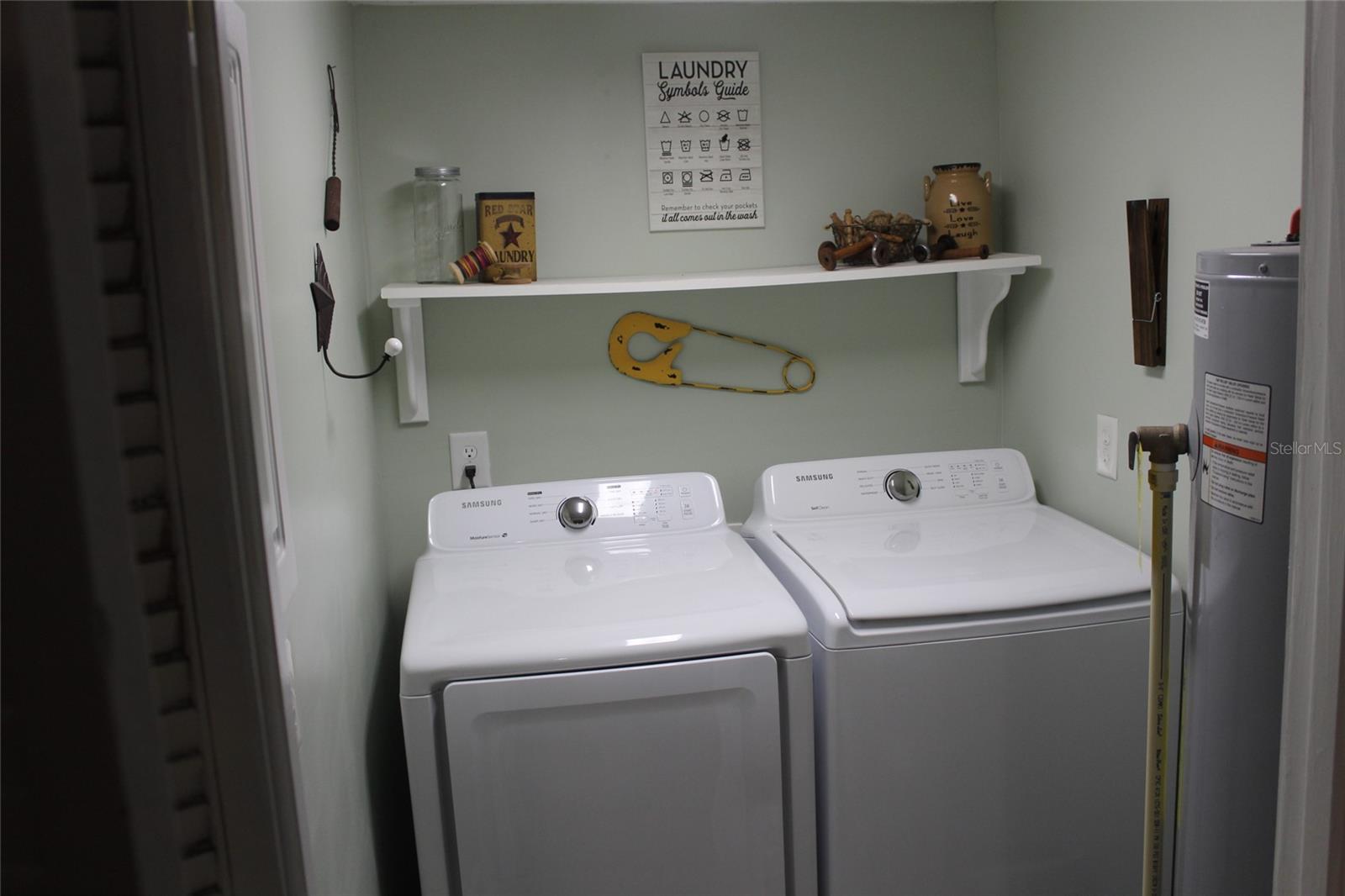 570 Ne 70th Ter Property Photo 12