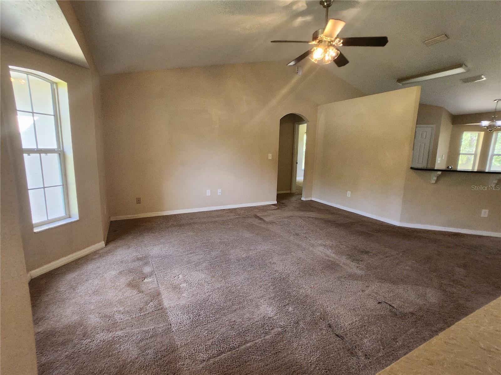 8121 Sw 128th Loop Property Photo 8