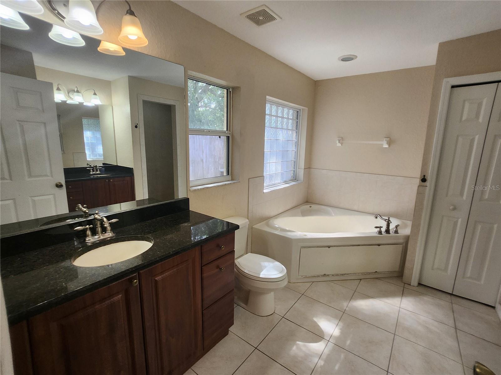 8121 Sw 128th Loop Property Photo 15
