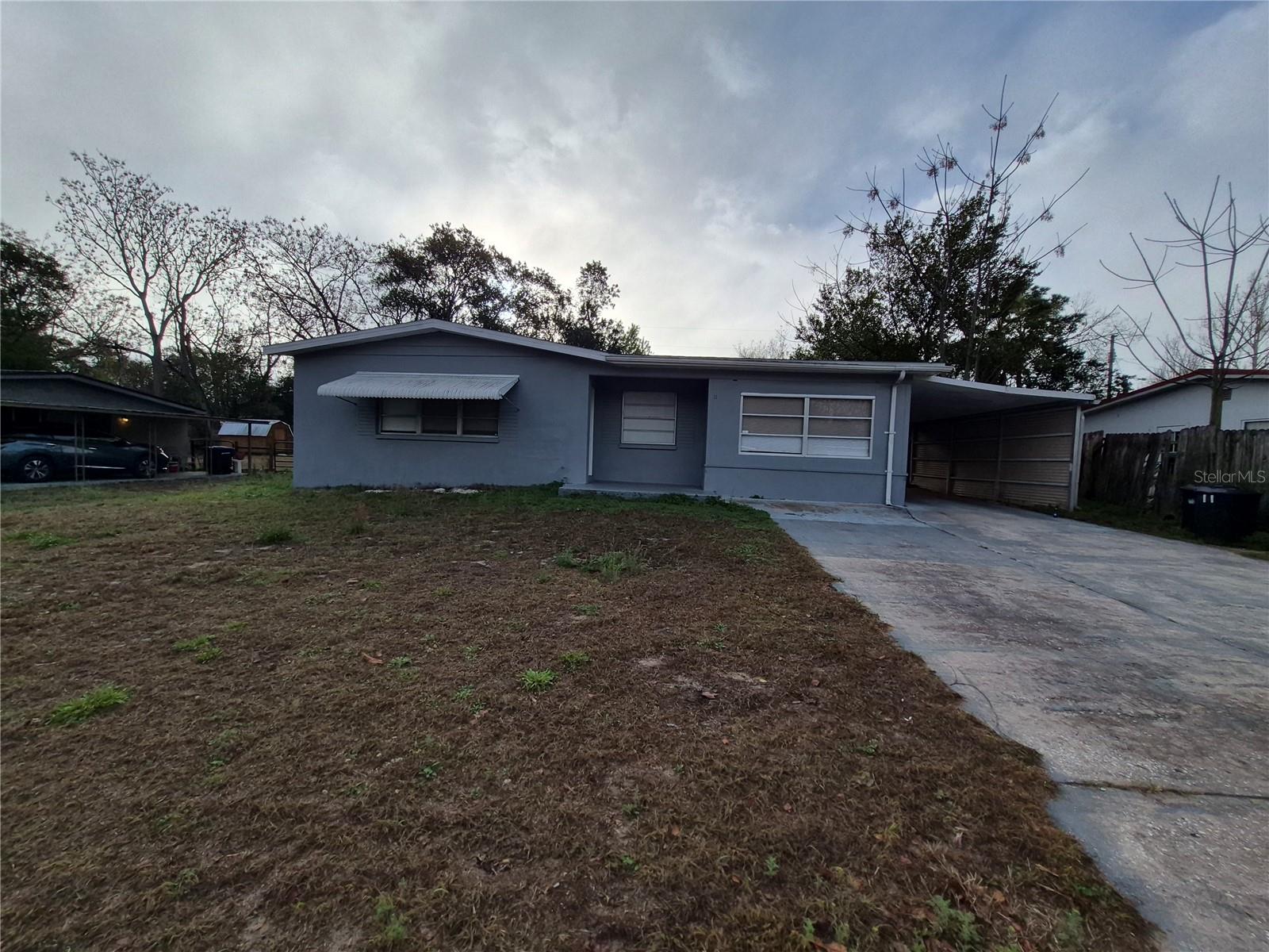 11 S BARBOUR ST Property Photo 1