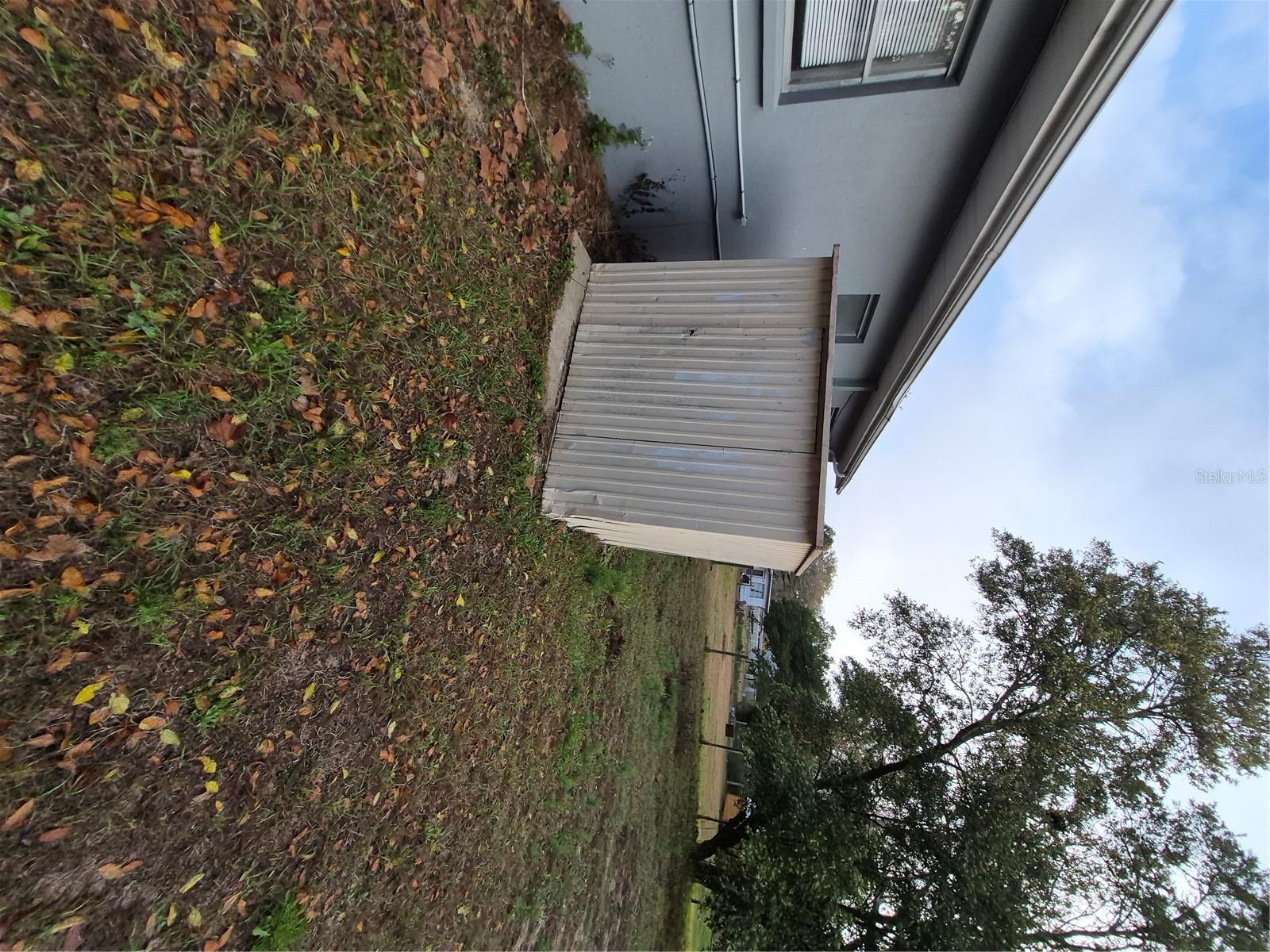 11 S Barbour St Property Photo 5