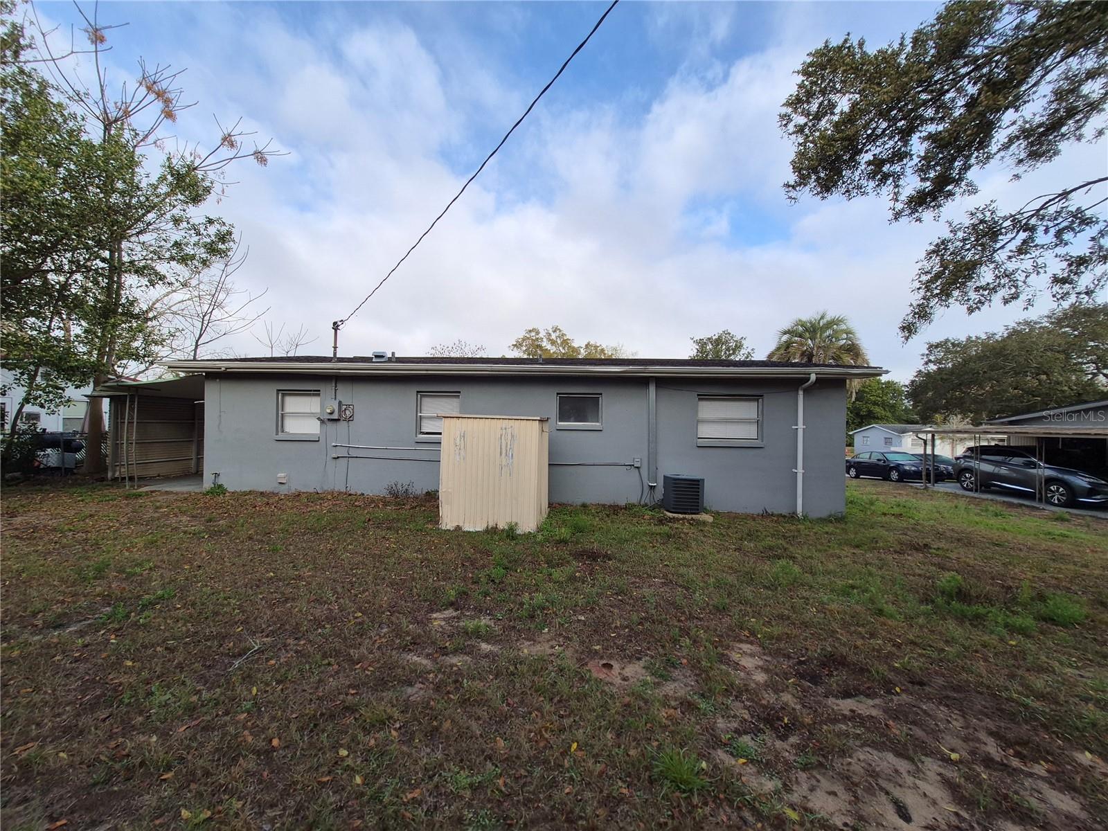 11 S Barbour St Property Photo 6