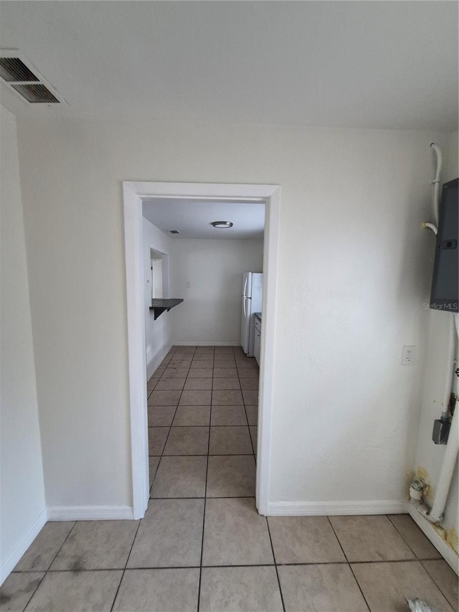 11 S Barbour St Property Photo 12