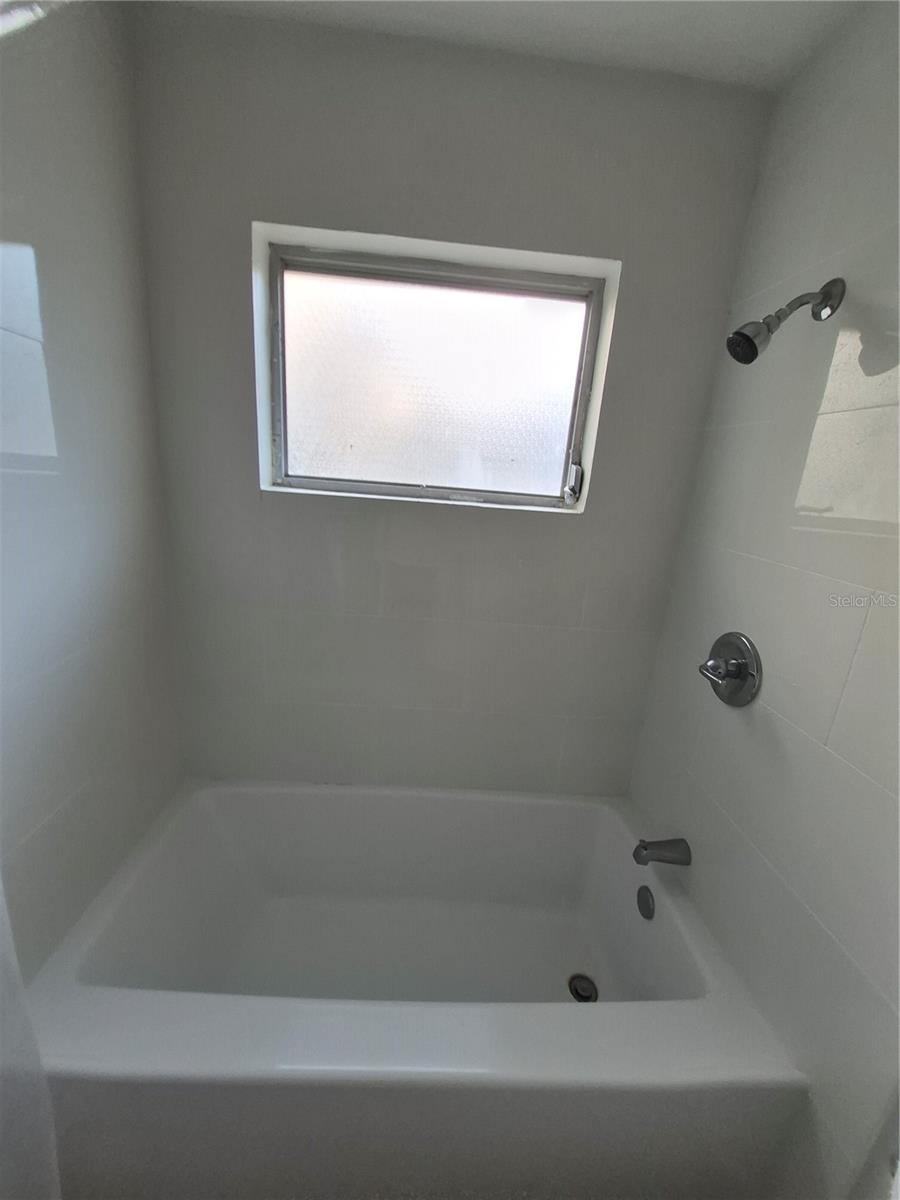 11 S Barbour St Property Photo 17