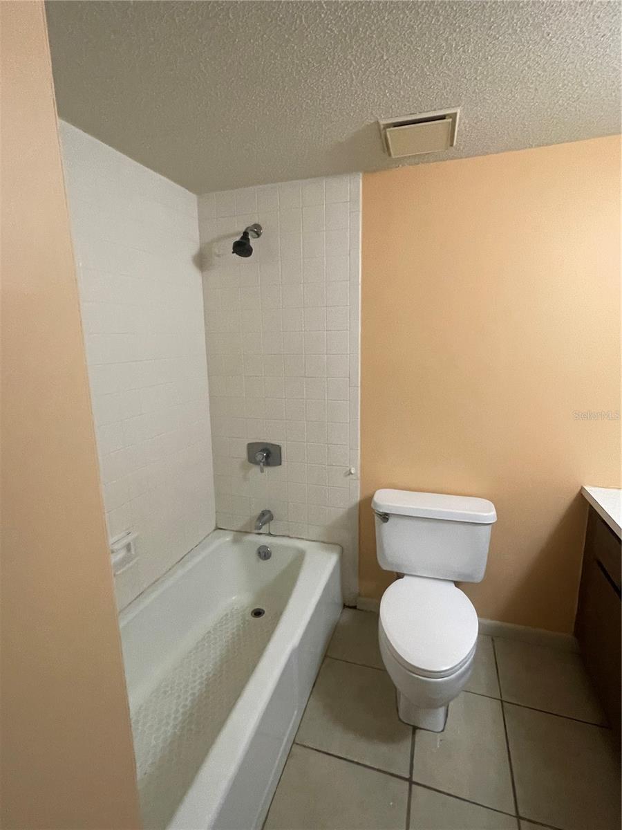 549 Fairways Dr #a Property Photo 24