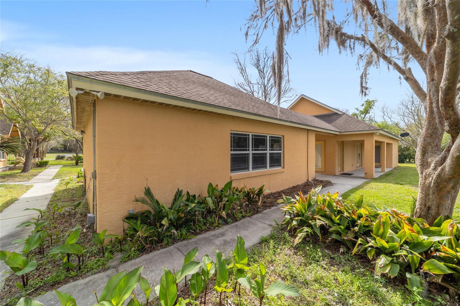 16638 N Highway 329 Property Photo 8