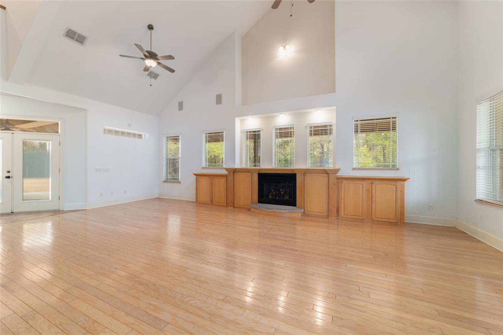 16638 N Highway 329 Property Photo 26