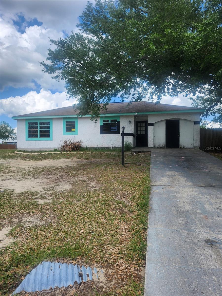 46 Palm Rd Property Photo 1