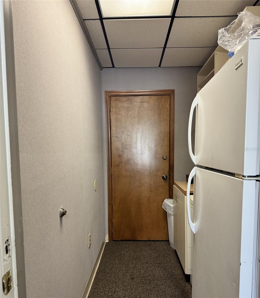 2226 E Silver Springs Blvd #suite C Property Photo 11