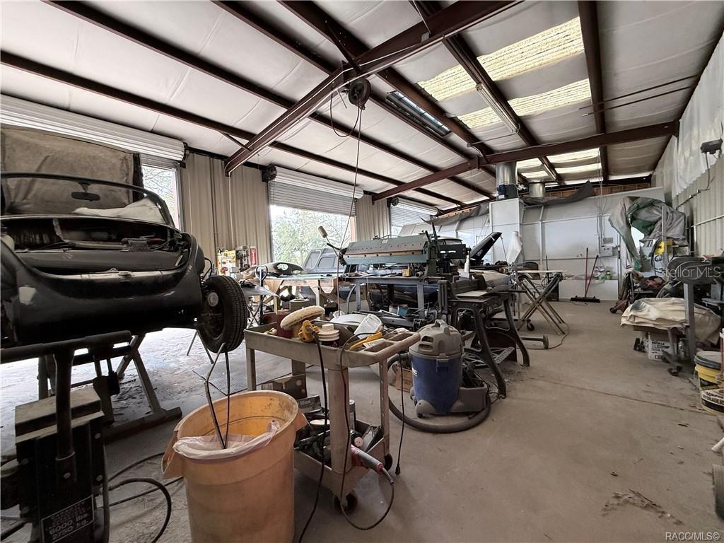 8 Highway 19 N Property Photo 18