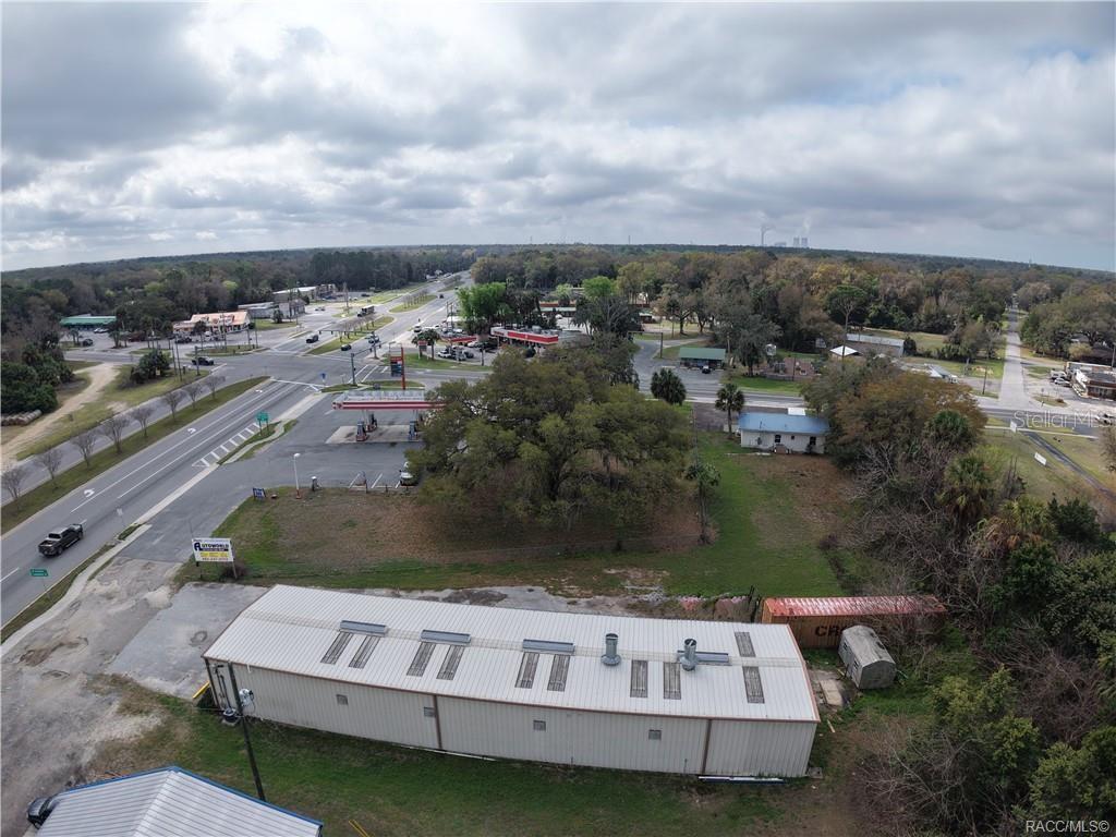 8 Highway 19 N Property Photo 32