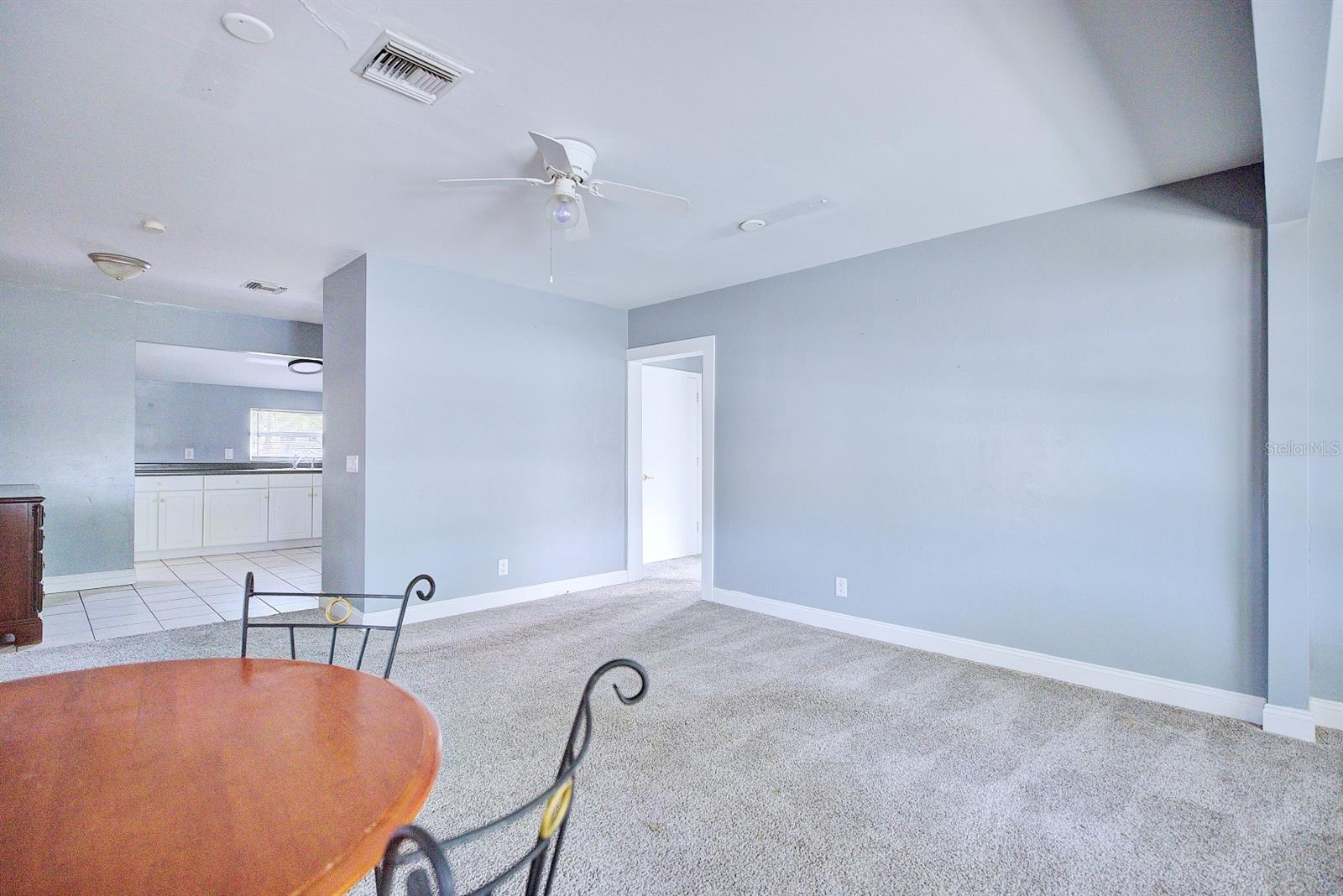 121 Bates Ave Se Property Photo 5
