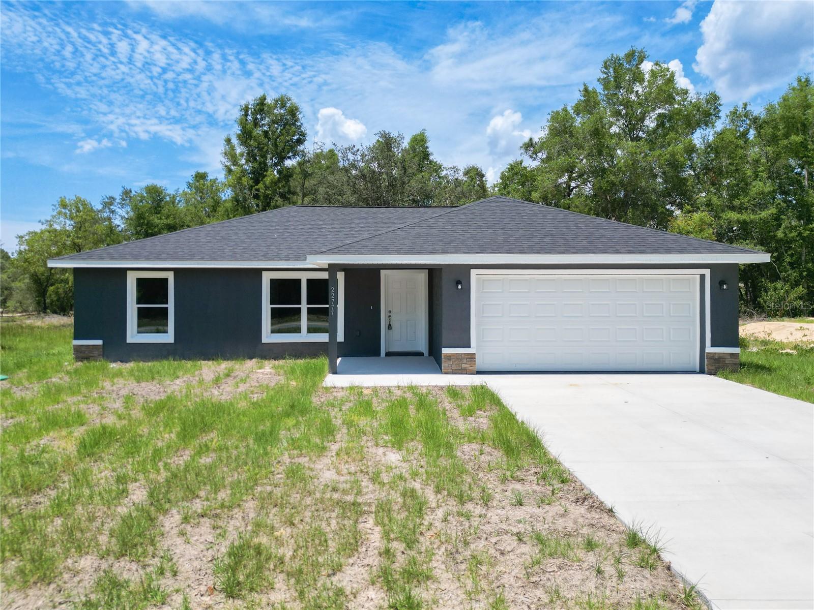 22777 SW BEACH BLVD Property Photo 1