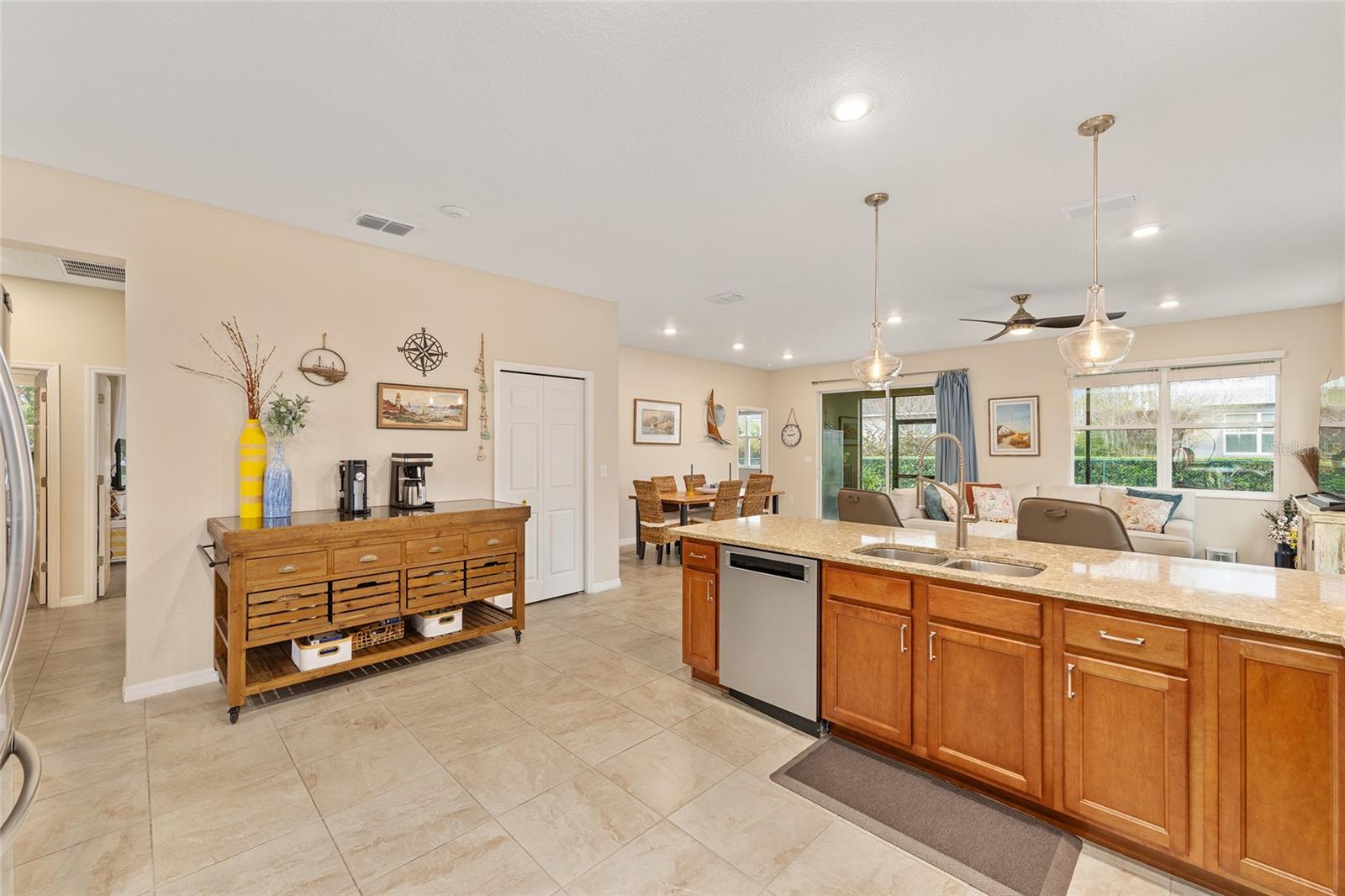 8566 Sw 79th Ave Property Photo 14