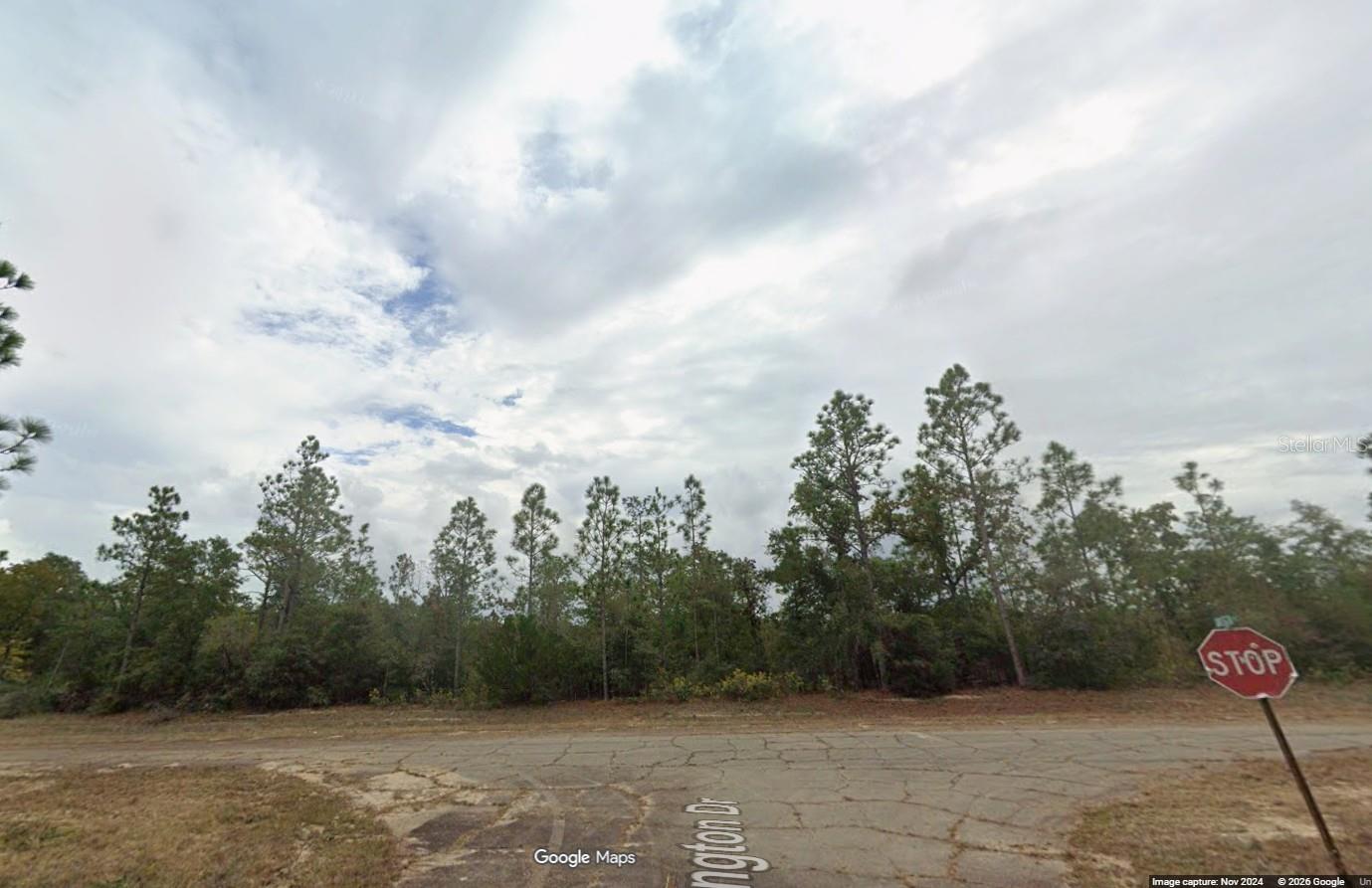 Lot 44 Unit 8 Blk 495 DEVONSHIRE DR Property Photo 1