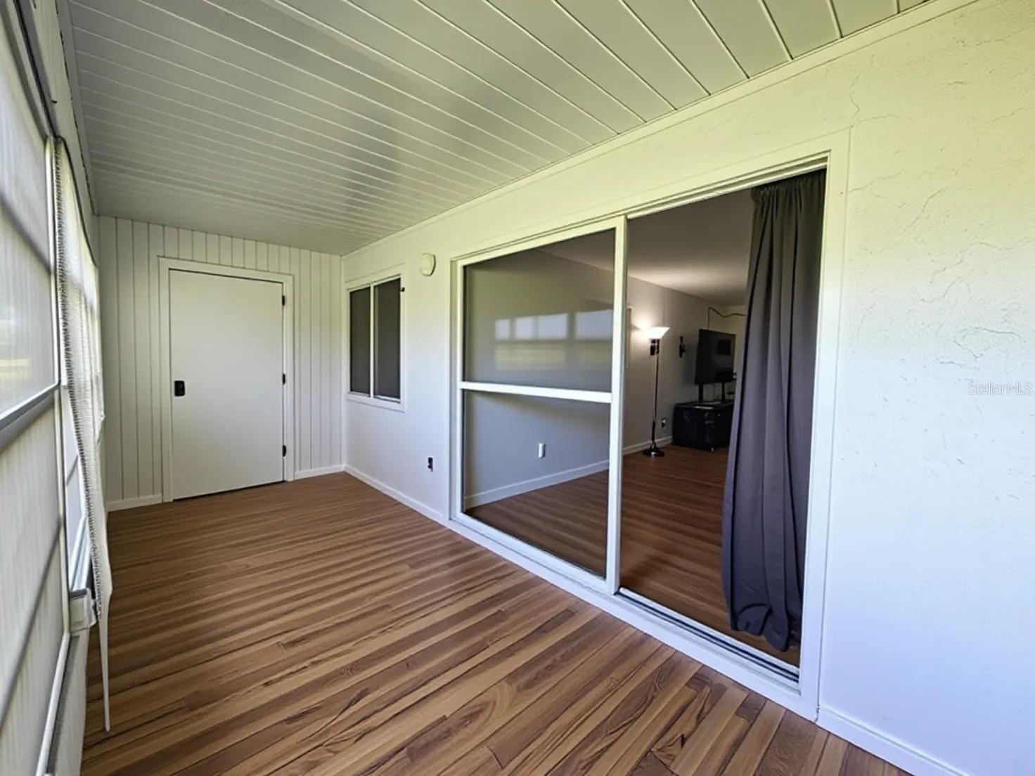 626 Fairways Cir #a Property Photo 14