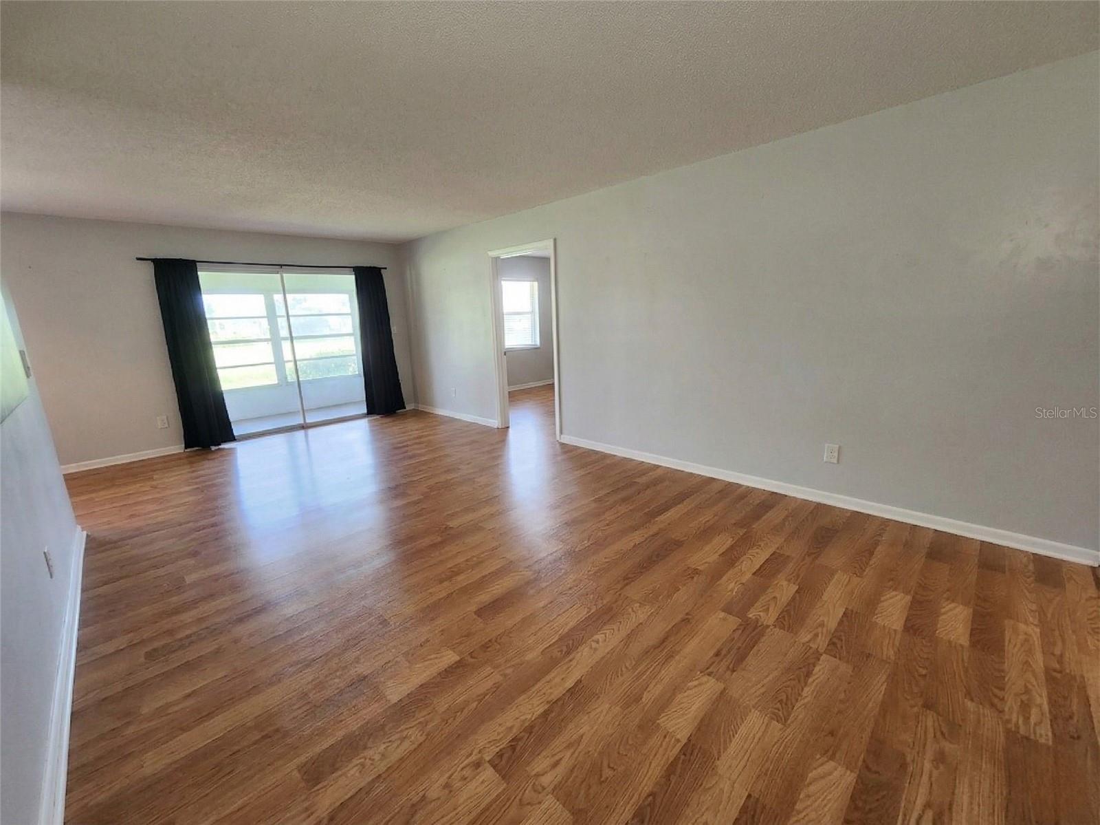 626 Fairways Cir #a Property Photo 18