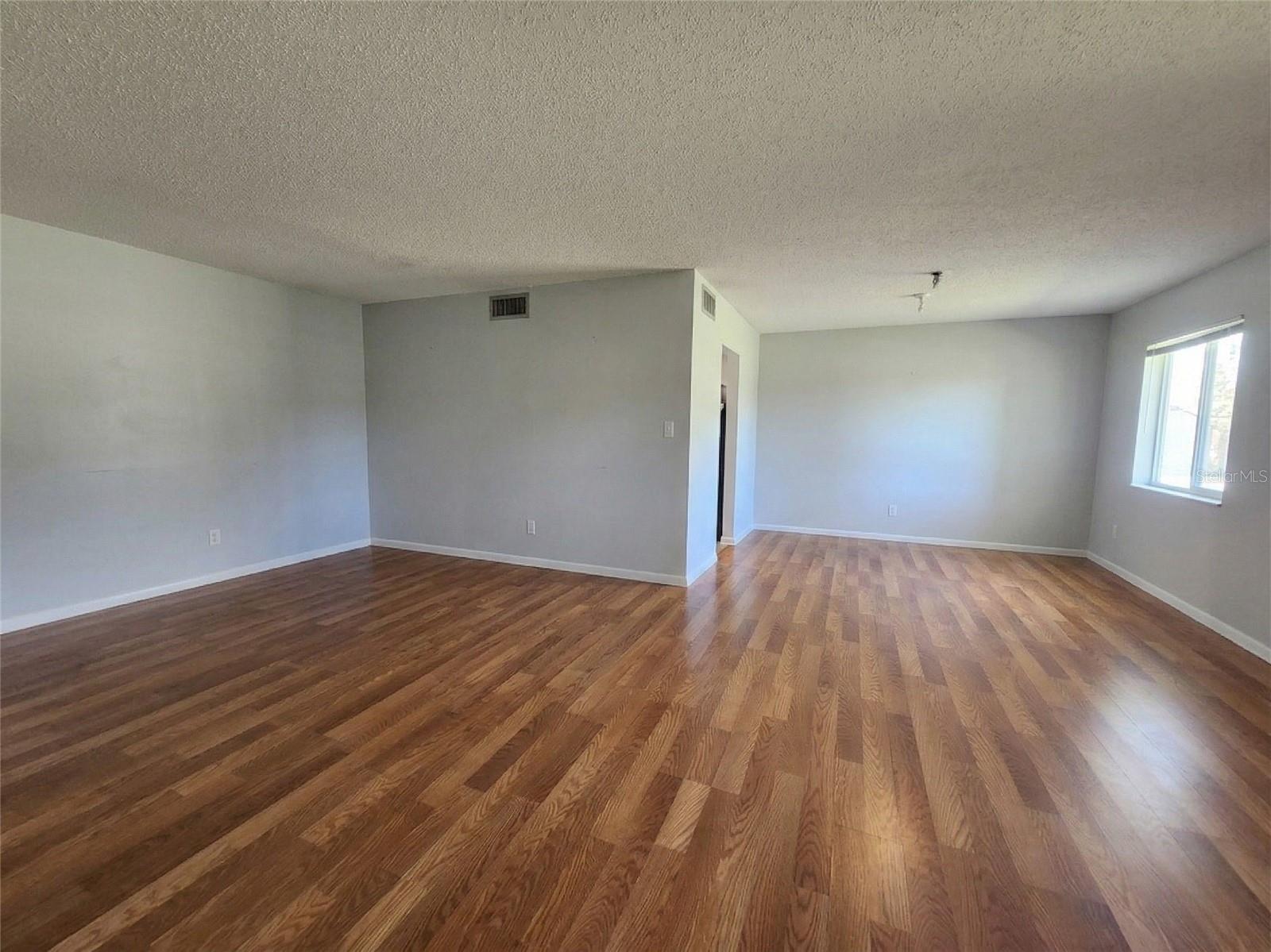 626 Fairways Cir #a Property Photo 19