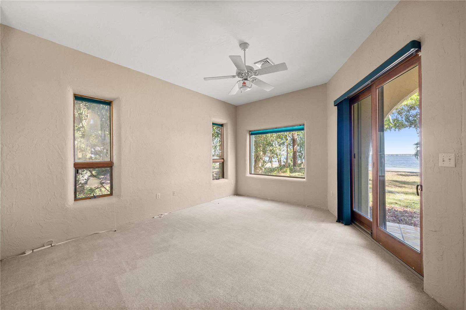 12621 Se Sunset Harbor Rd Property Photo 22
