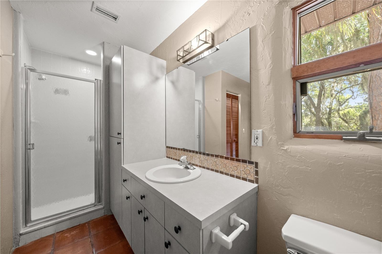 12621 Se Sunset Harbor Rd Property Photo 37