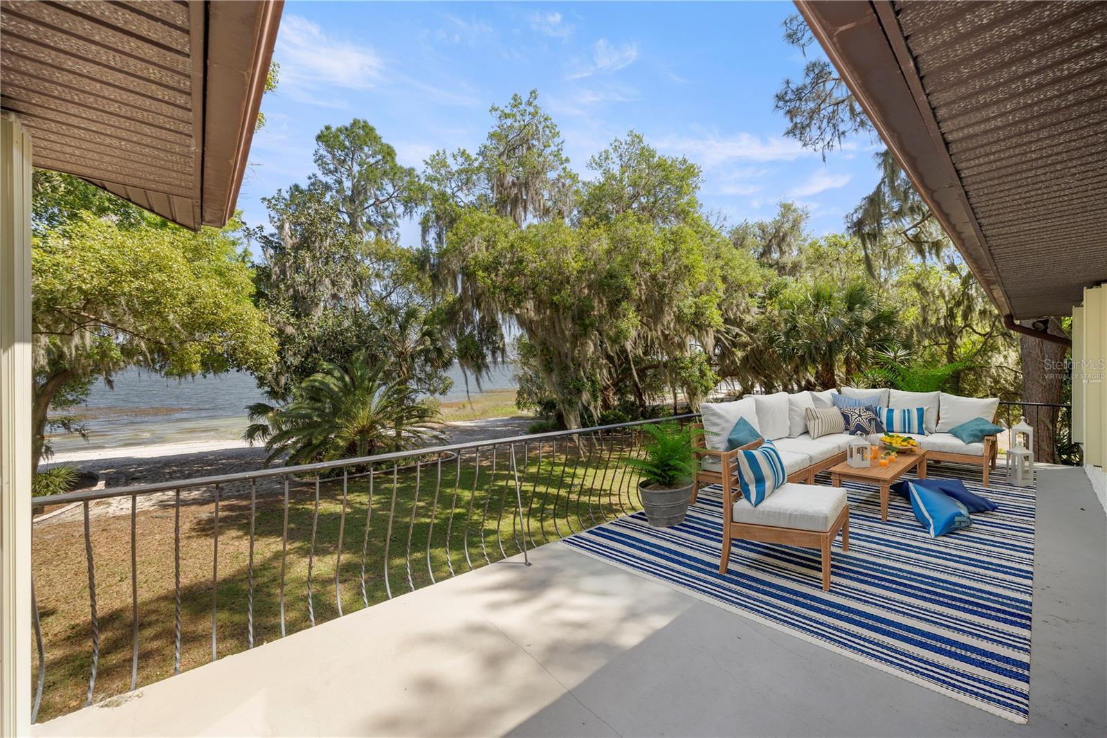 12621 Se Sunset Harbor Rd Property Photo 42