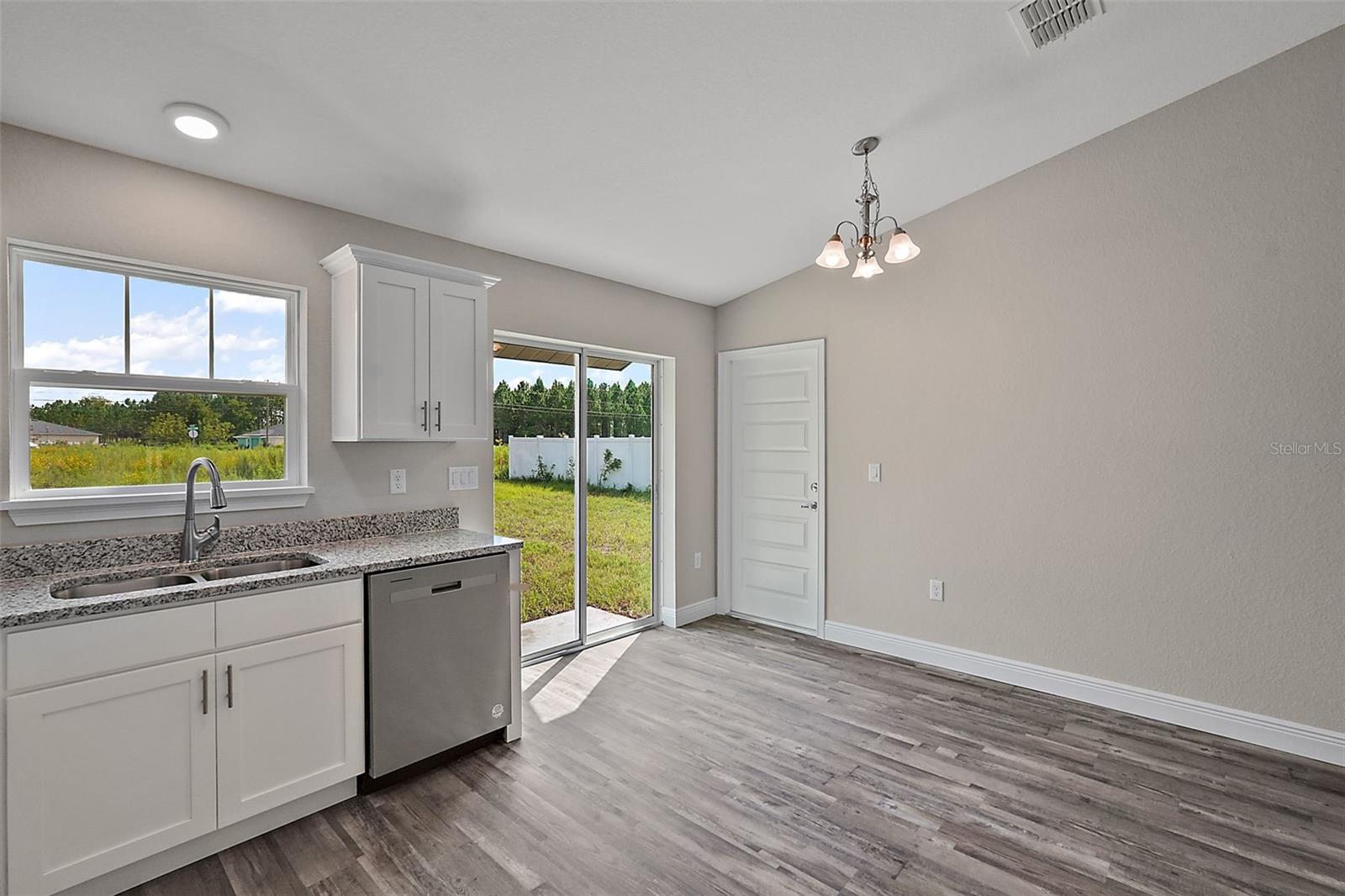 68 Dogwood Loop Property Photo 13