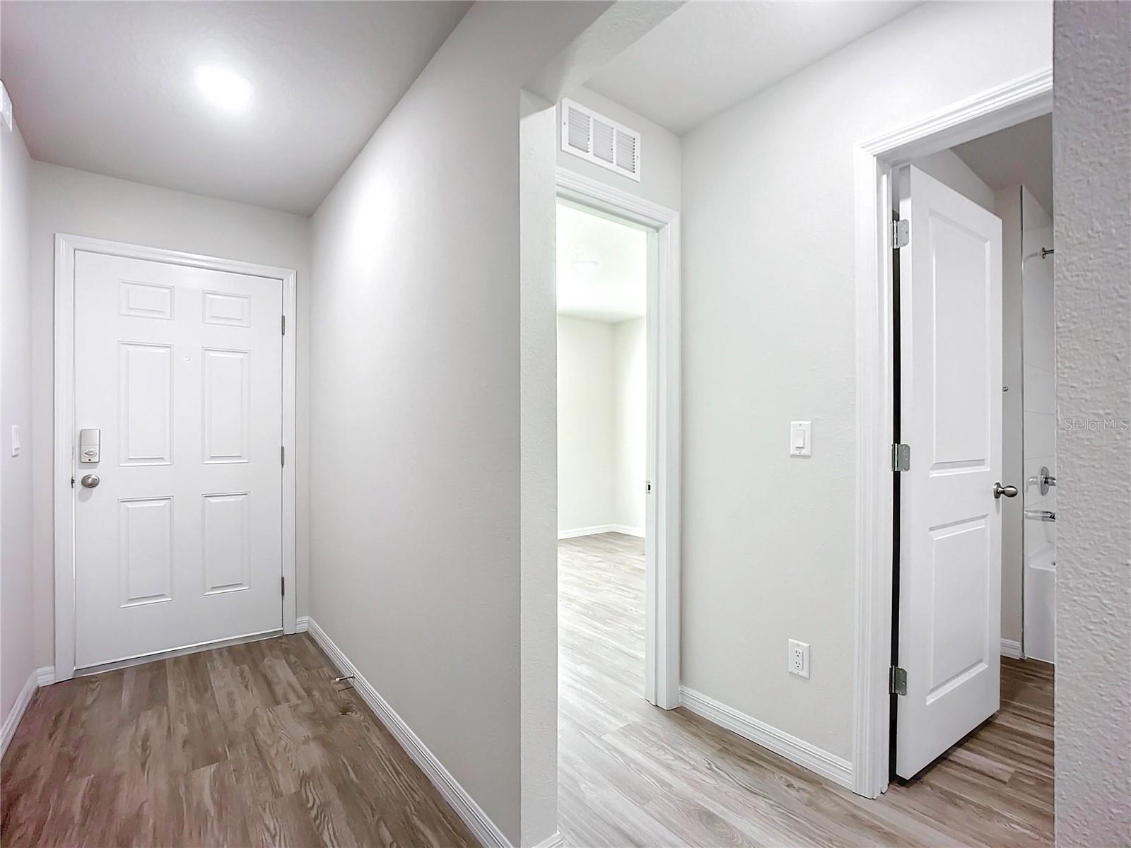 38 Slumber Meadow Trl Property Photo 4